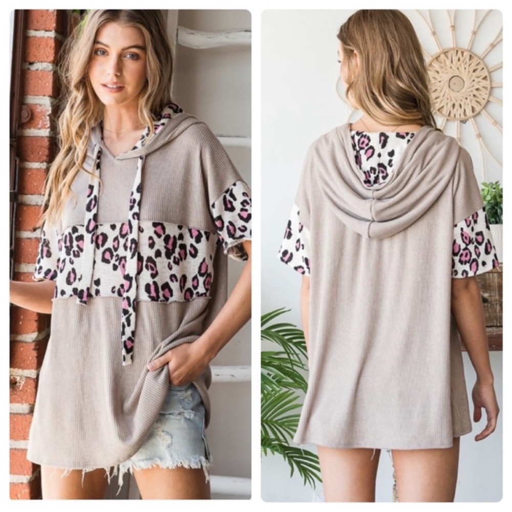 Short sleeve hooded top